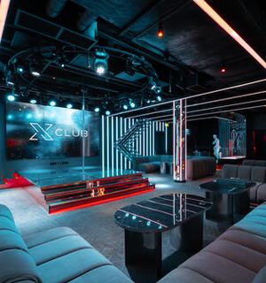 X club — обложка, зал (Яндекс)